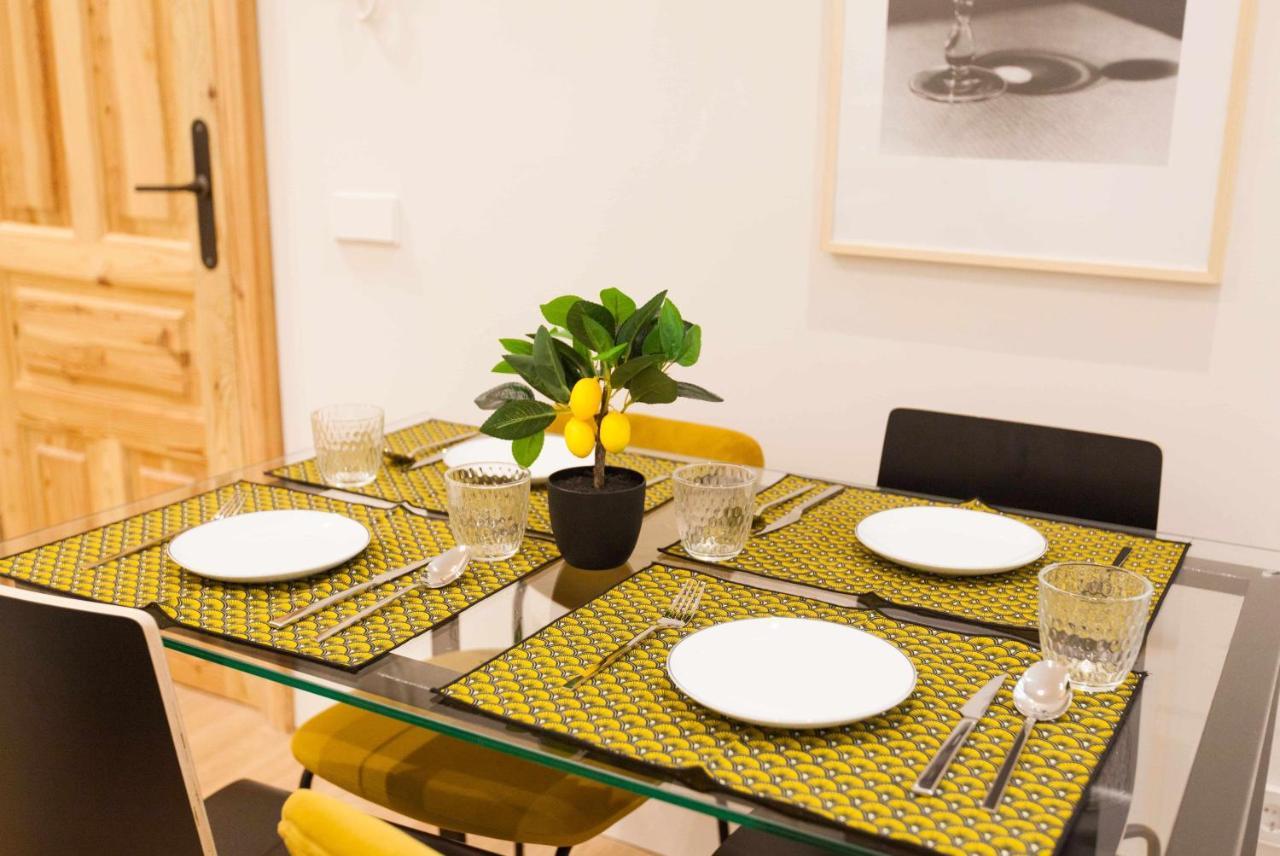 Isg Apartments Cedaceros 12 Séville Extérieur photo
